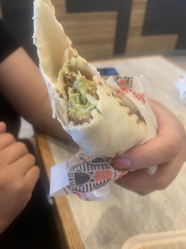 Photo of Osmow's Shawarma - 5934 Victoria Ave, Niagara Falls, ON L2G 3L7